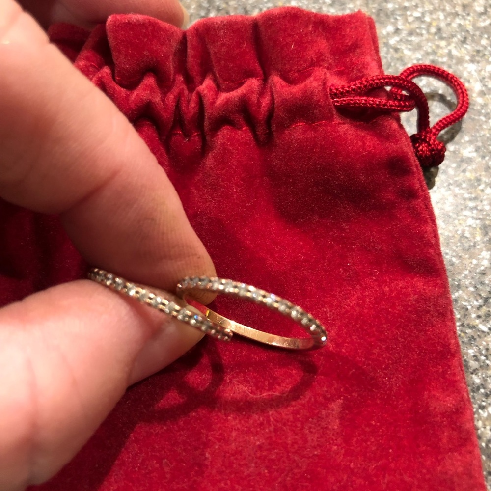 2 rose gold diamond bands